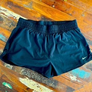 Nike 2in1 Black Shorts XL